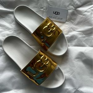 UGG Royale Graphic Metallic Slides